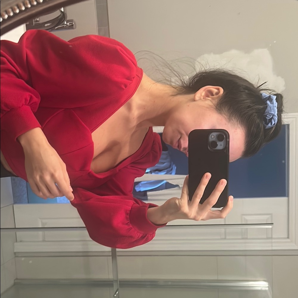 SHEIN Red Ruched Crop Blouse